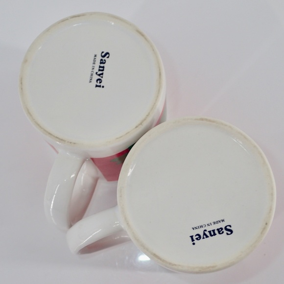 intage Christmas Coffee Mugs Collectibles Red Christmas with Green Trees Sanyei - Picture 6 of 7